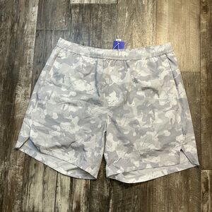 Maamgic Gray and White Swim Trunks Size XL
